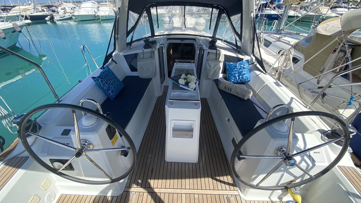 Oceanis 35.1 (Nodus)  - 4