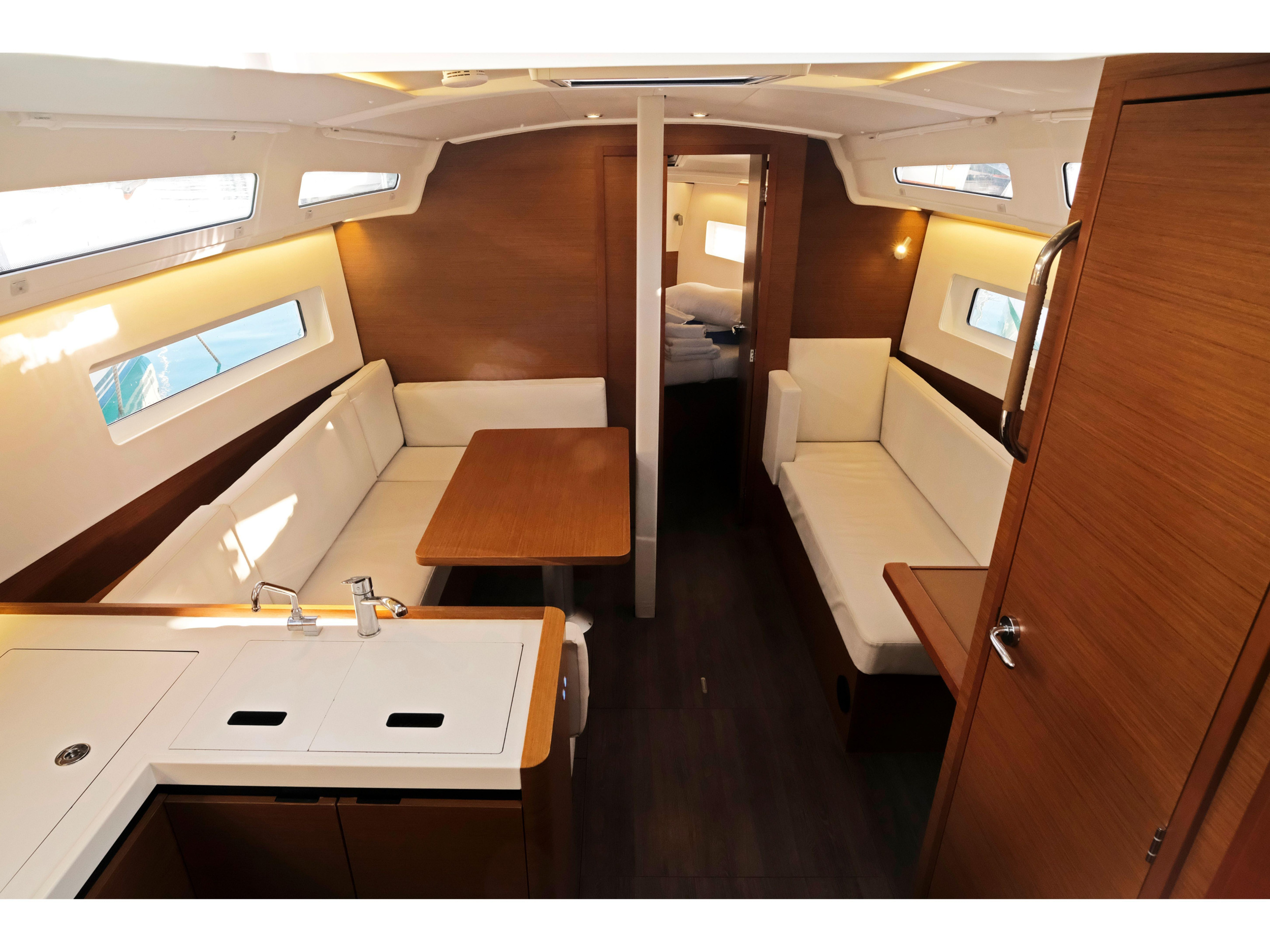 Photo #8 - Sun Odyssey 380 (Sea Kiss) en Split - 13958