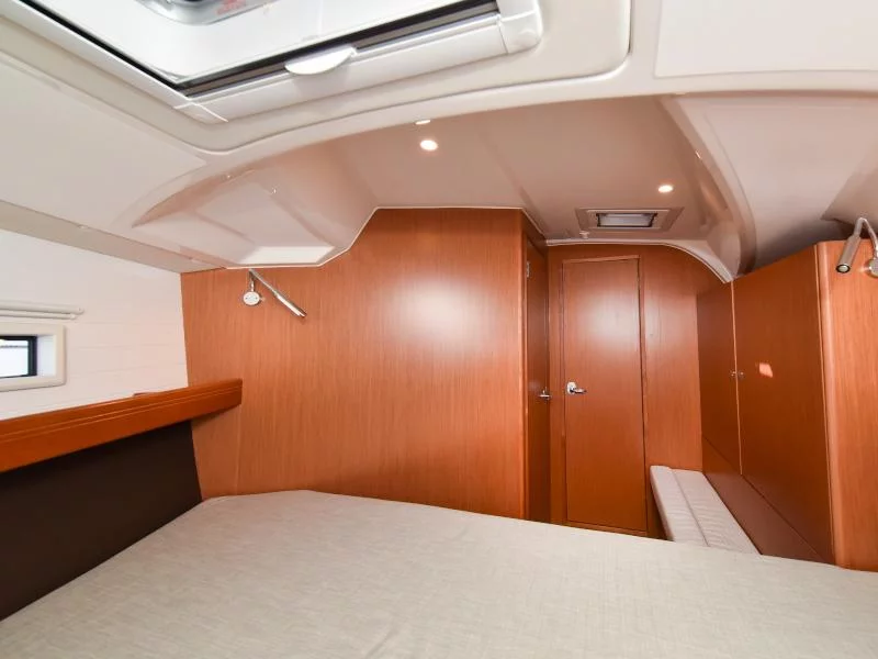 Bavaria Cruiser 41 (NIXIE)  - 27