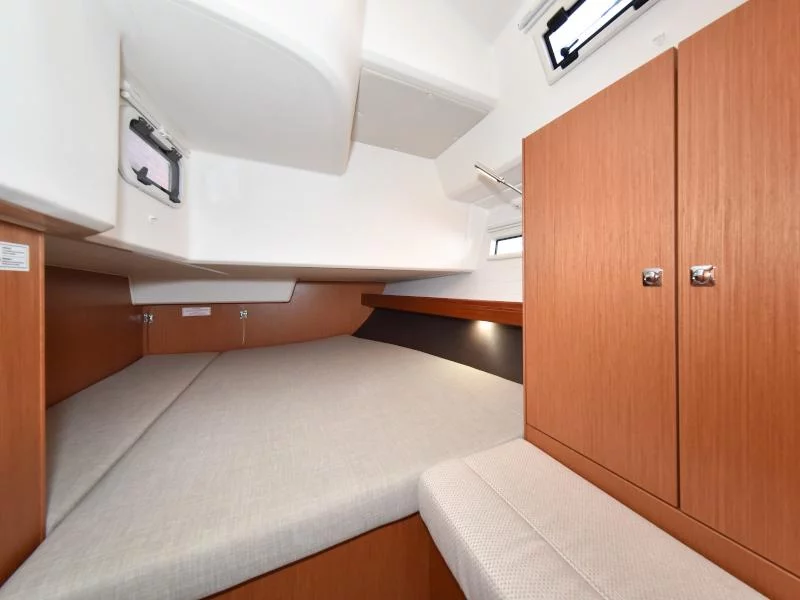 Bavaria Cruiser 41 (NIXIE)  - 49