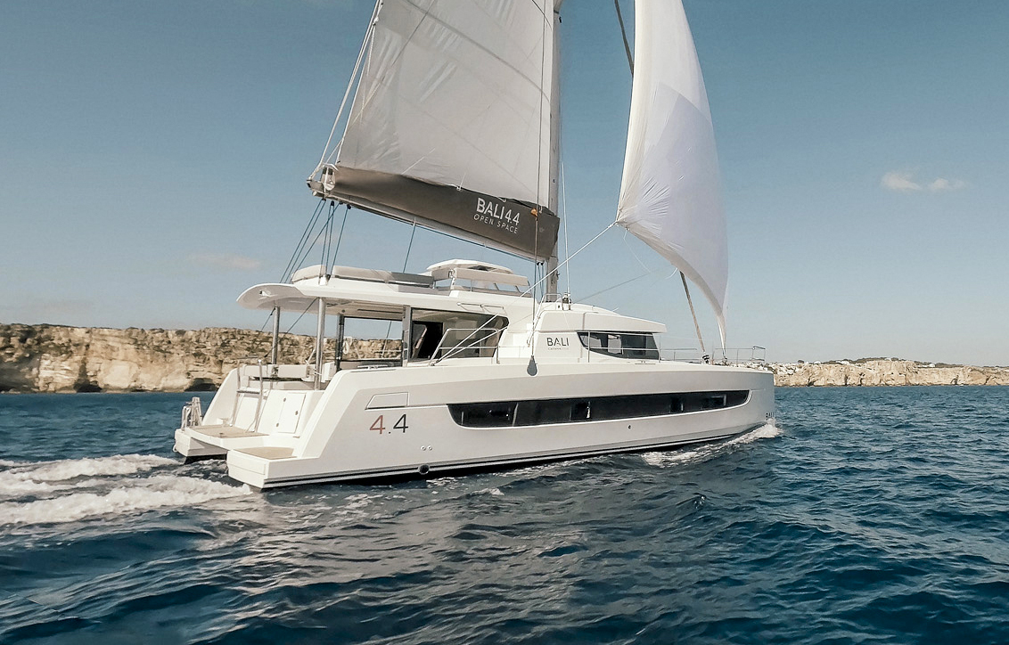 Photo #10 - Bali 4.4 & GEN & WM (Emmelia) en Atenas - 20769