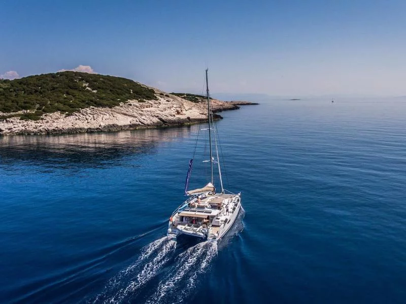 Saba 50 6+1 (Princess Aphrodite (crewed) WEDNESDAY)  - 5