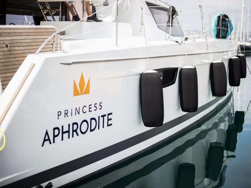 Saba 50 6+1 (Princess Aphrodite (crewed) WEDNESDAY)  - 6