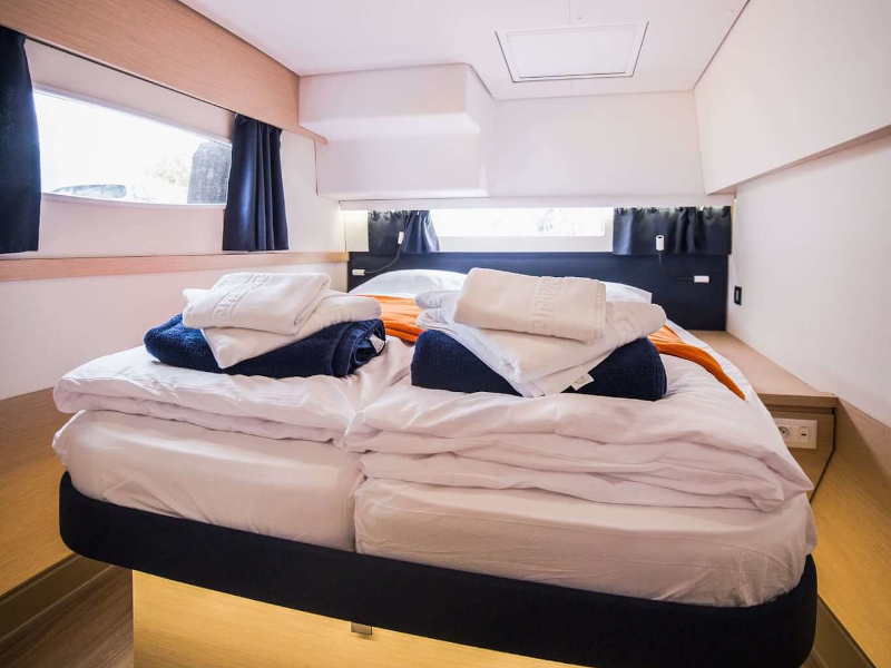 Photo #30 - Saba 50 6+1 (Princess Aphrodite (crewed) WEDNESDAY) in Trogir - 14145