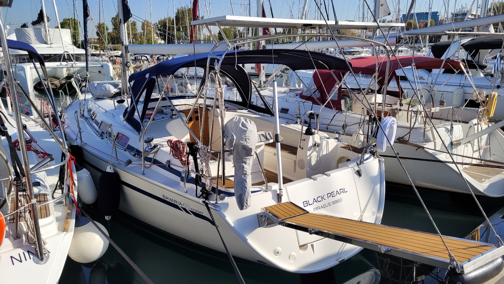 Photo #18 - Bavaria 40 (Black Pearl) in Atene - 19275
