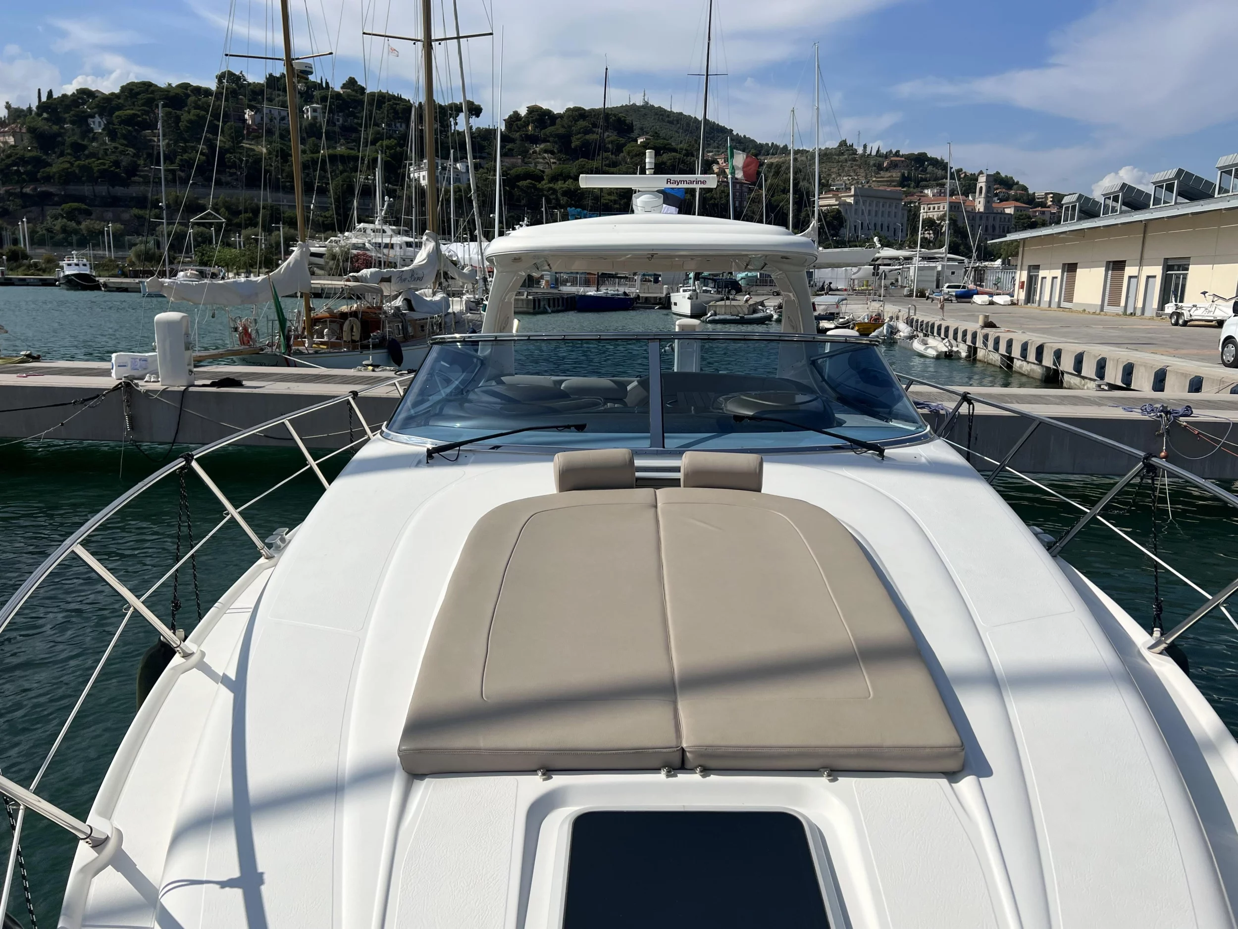 Sealine S 42 (Orca)  - 1