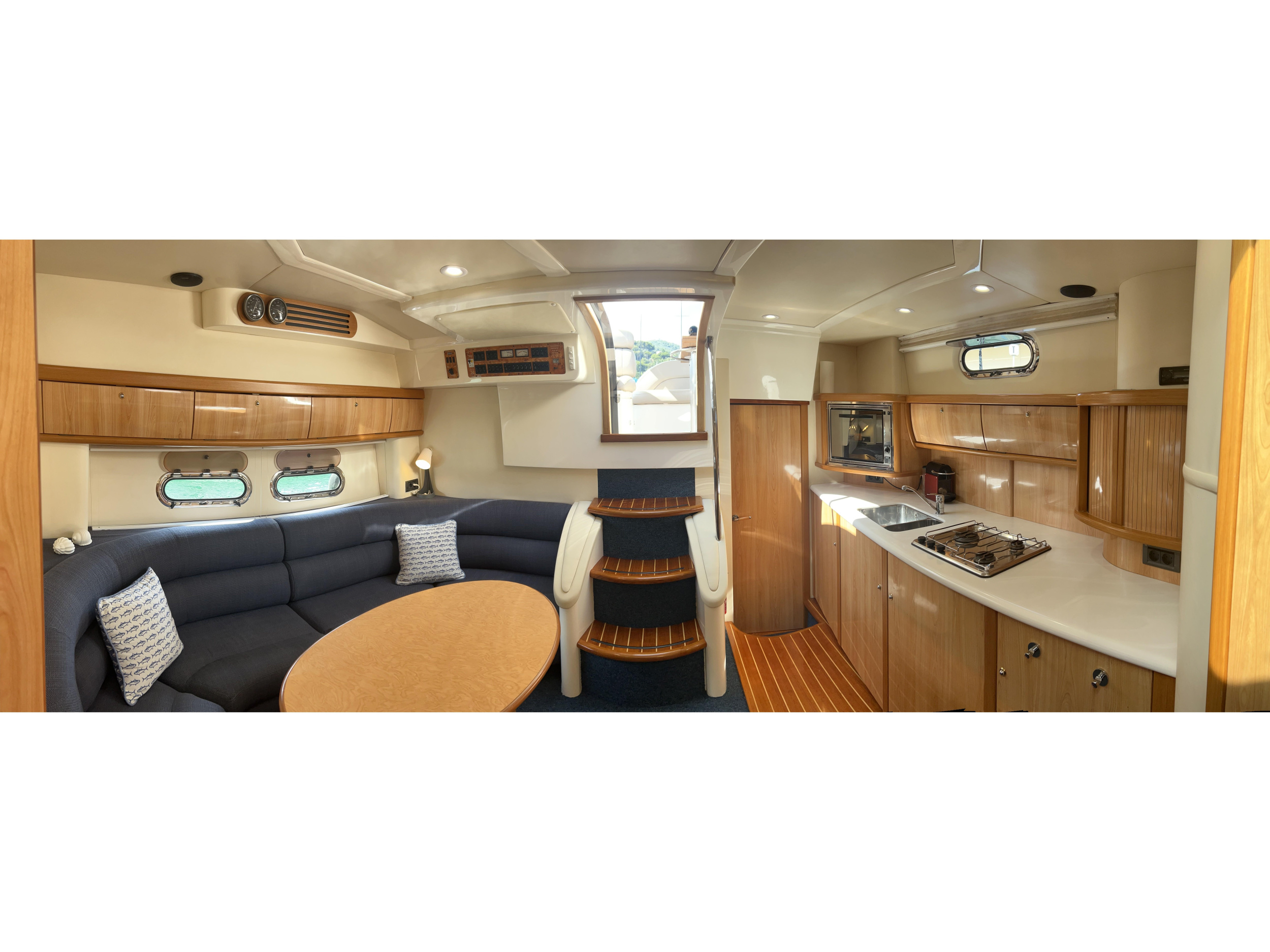Photo #18 - Sealine S 42 (Orca) in Imperia - 14077
