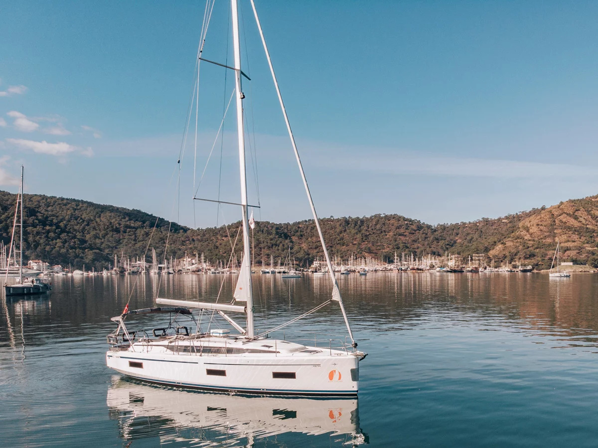 Bavaria C42 (ARUNA)  - 11