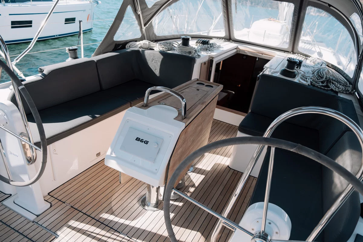 Bavaria C42 (NOMAD)  - 9