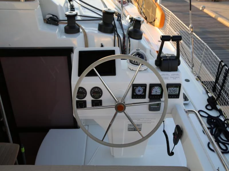 Saba 50 6+1 (Royal Cracow (crewed) SATURDAY)  - 8