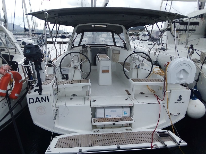 Photo #1 - Oceanis 38.1 (Dani) in Cannigione - 3854