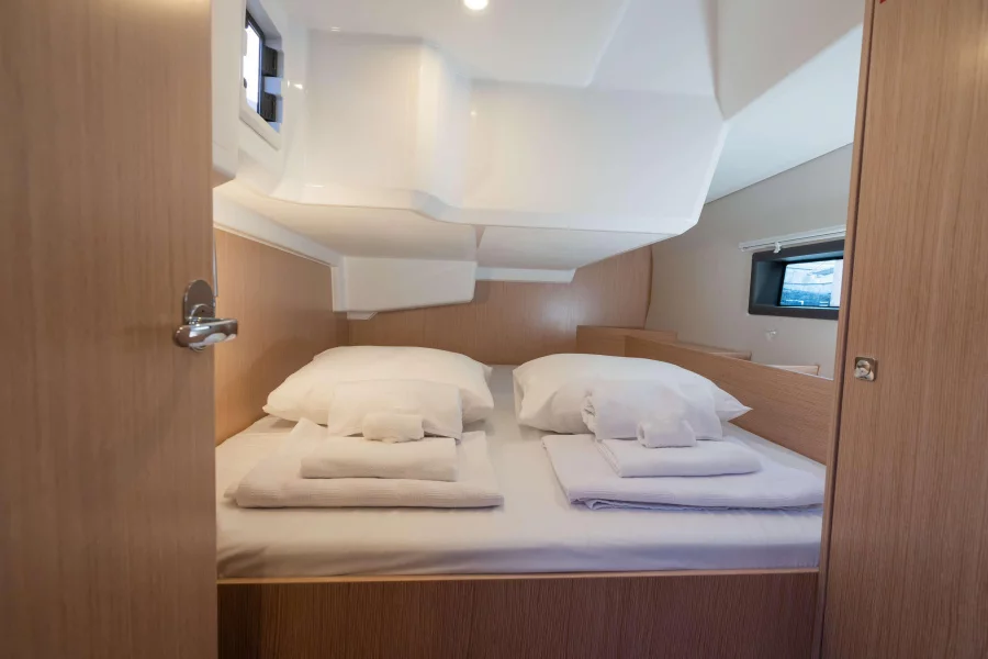 Bavaria C42 (Joy)  - 5