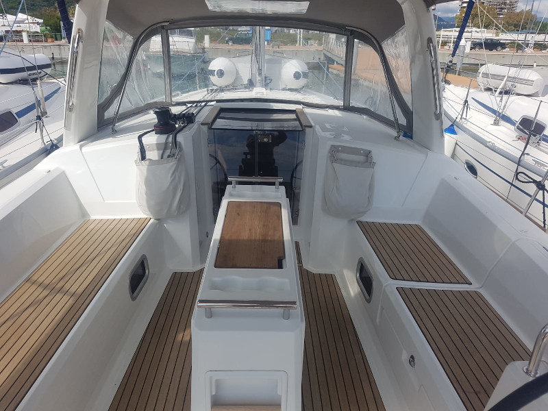 Photo #3 - Oceanis 38.1 (Matilde) in Scarlino - 23311