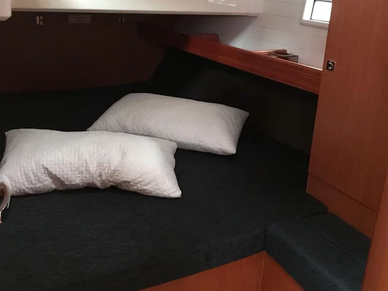 Bavaria Cruiser 46 (Roberta)  - 1