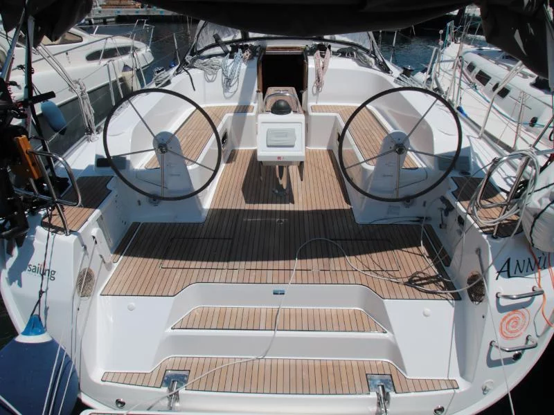 Bavaria Cruiser 46 (8+2 berths) (Annù)  - 2