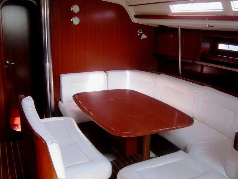Dufour 455 Grand Large (Azzurra) Interior image - 2