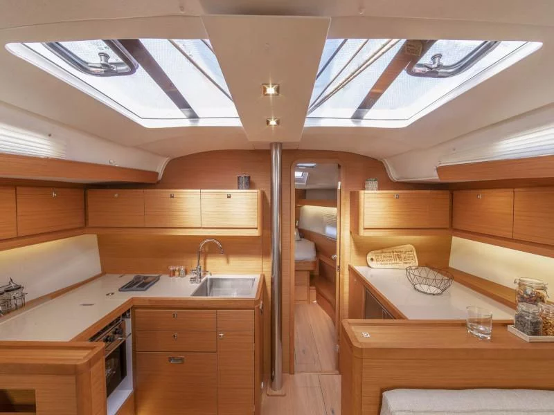 Dufour 430 (AF-D430) Interior image - 1