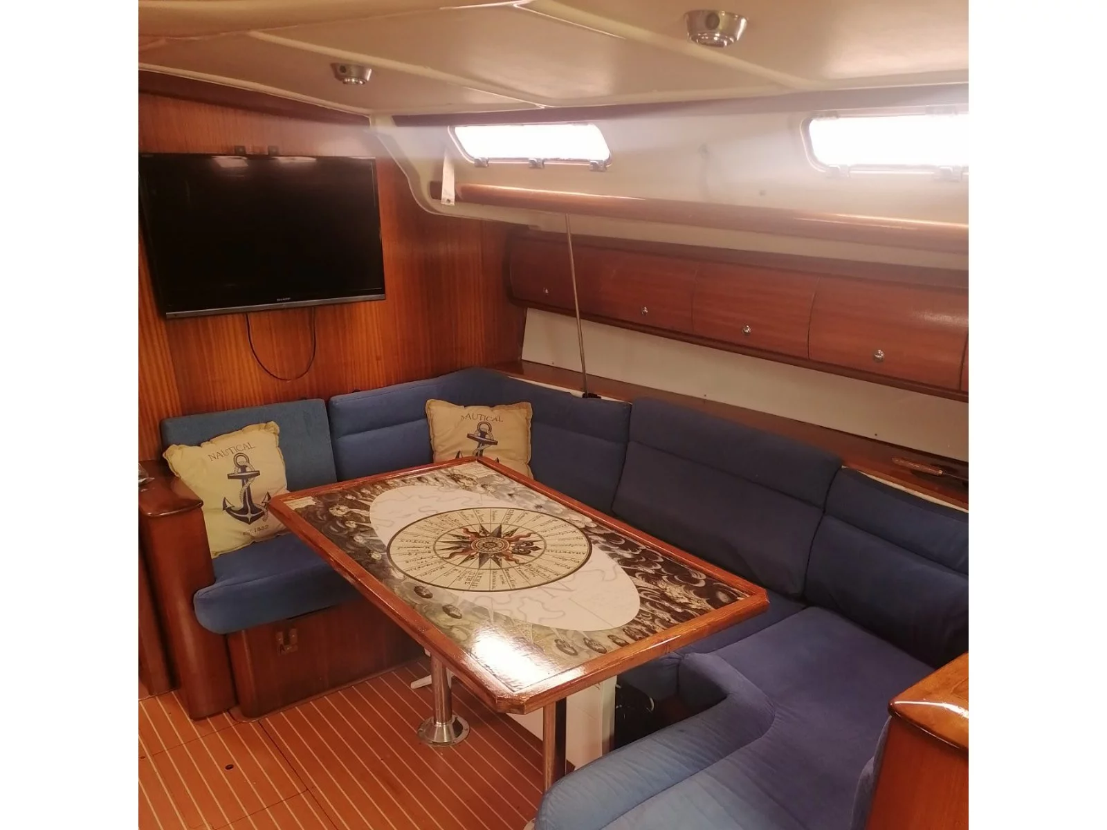 Bavaria 44 (Orion VI) Interior image - 3