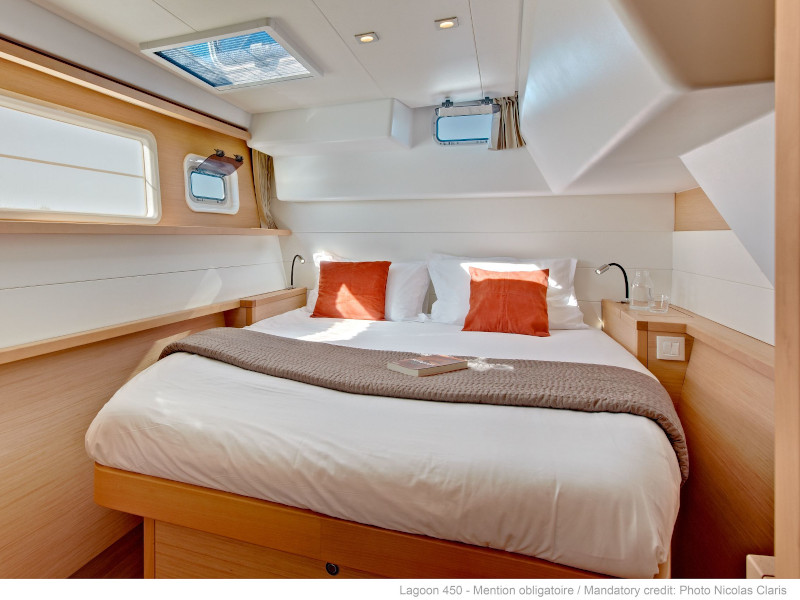 Photo #8 - Lagoon 450 Flybridge (FO'S) in Mykonos - 14533