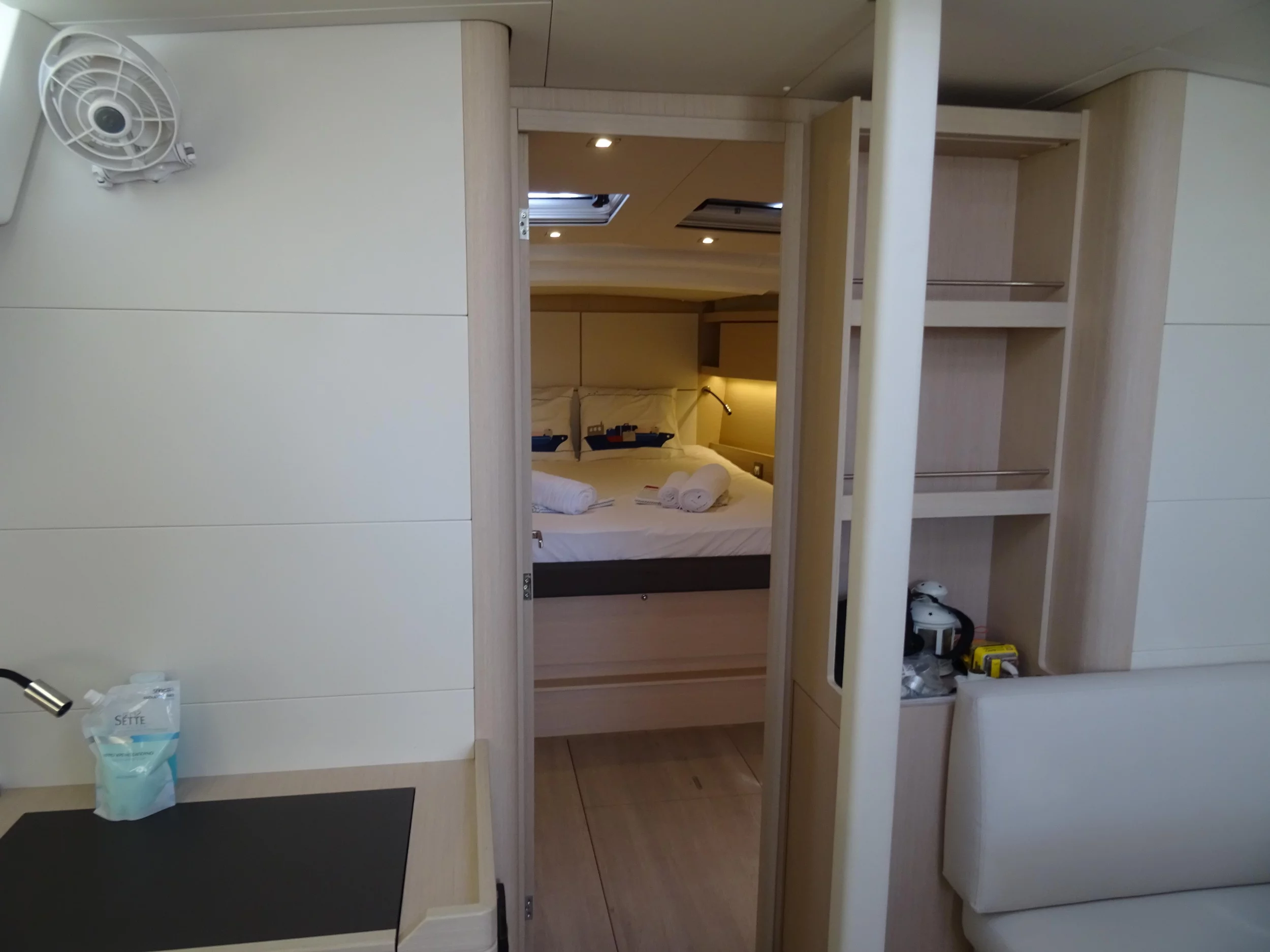 Oceanis 46.1 (Gwennili/Owners Version) Master Cabin - 8