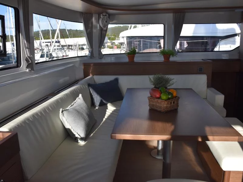 Lagoon 46 (NOTORIOUS)  - 1