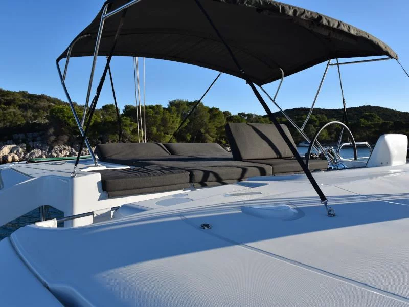 Lagoon 46 (NOTORIOUS)  - 3