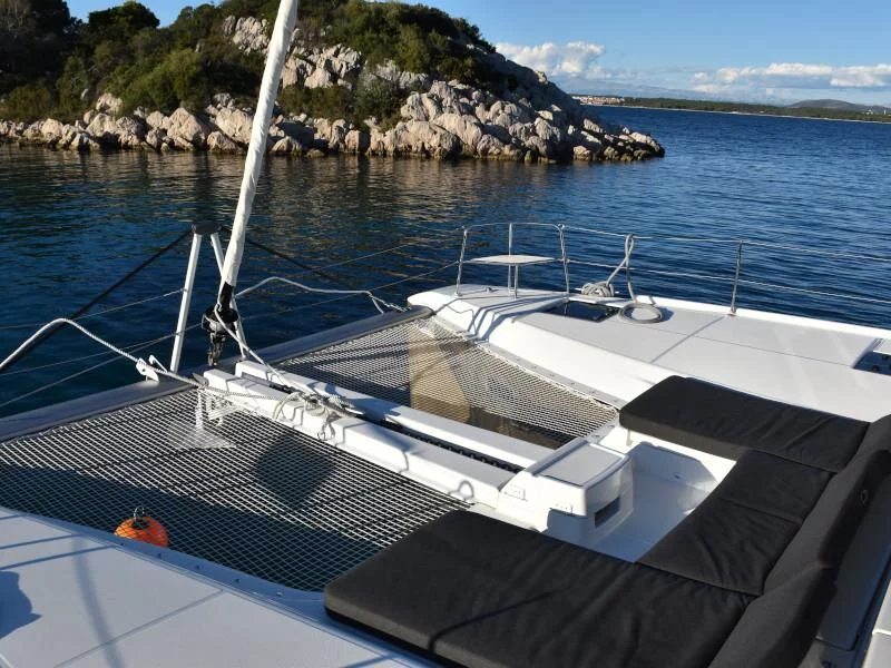 Lagoon 46 (NOTORIOUS)  - 31