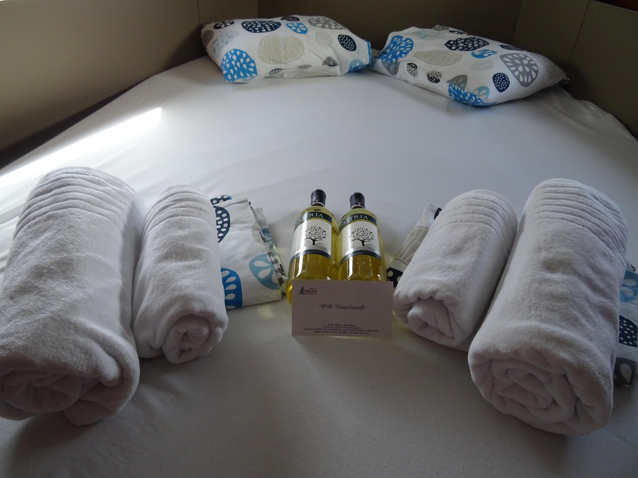 Photo #8 - Oceanis 38 (Karavas) in Athen - 7857
