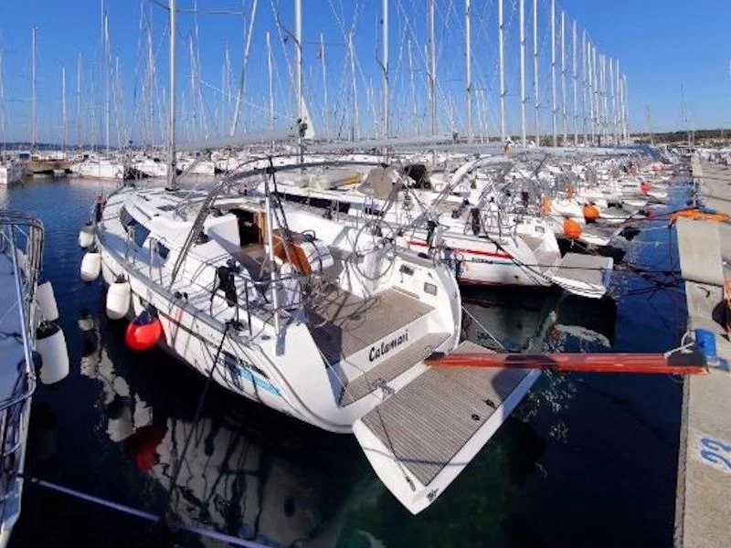 Bavaria Cruiser 41 (Calamari) Main image - 0