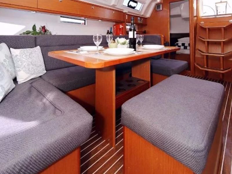 Bavaria Cruiser 41 (Calamari)  - 2
