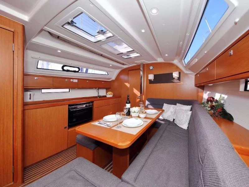 Bavaria Cruiser 41 (Calamari)  - 3