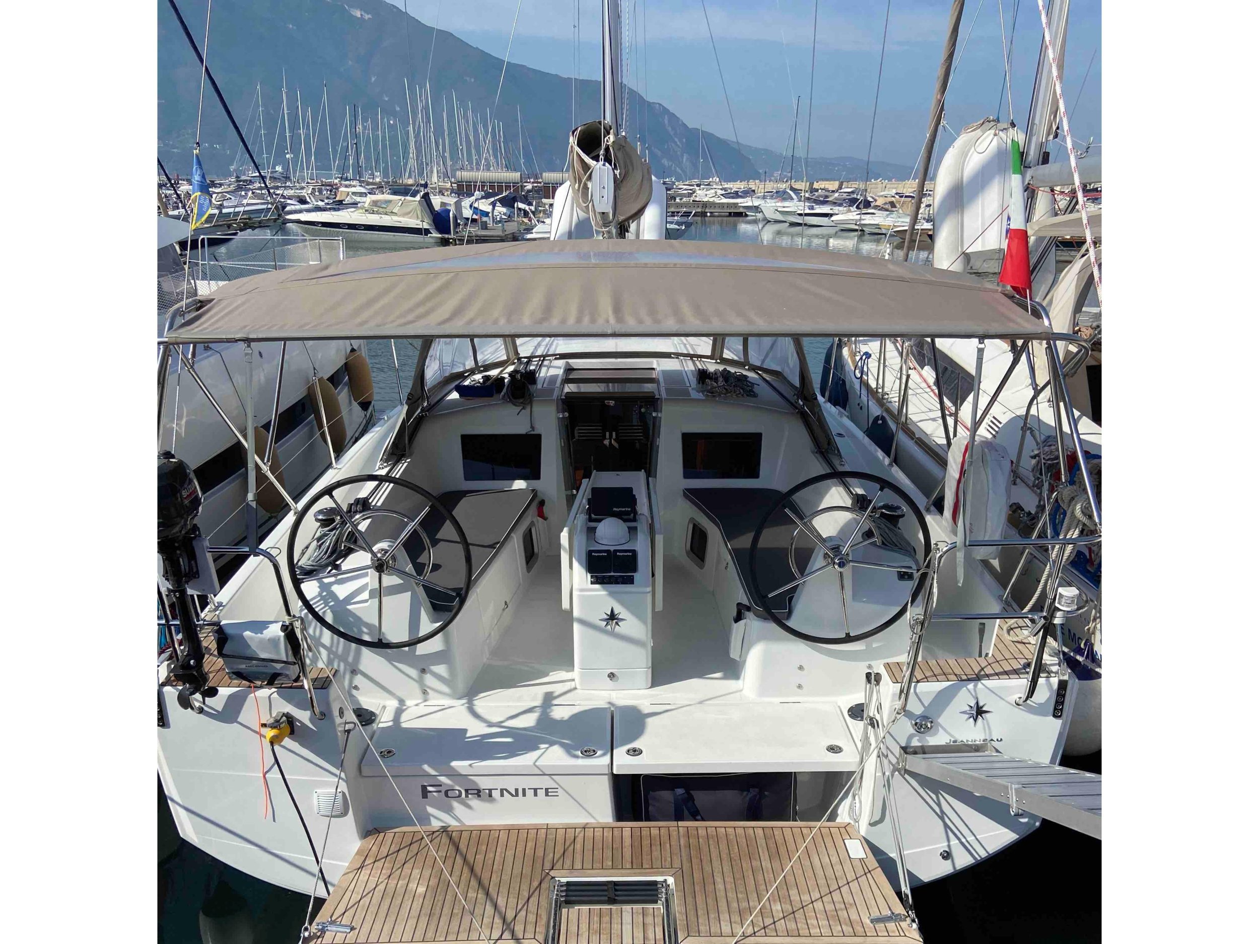 Photo #1 - Sun Odyssey 410 (Fortnite) in Castellammare - 11206