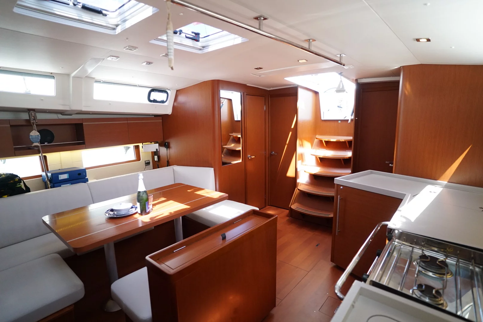 Oceanis 46.1 (Kismee)  - 18