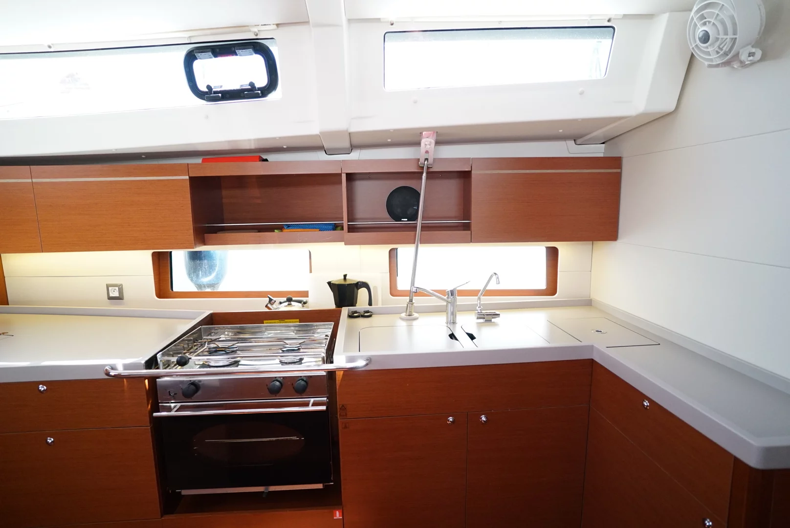 Oceanis 46.1 (Kismee)  - 10