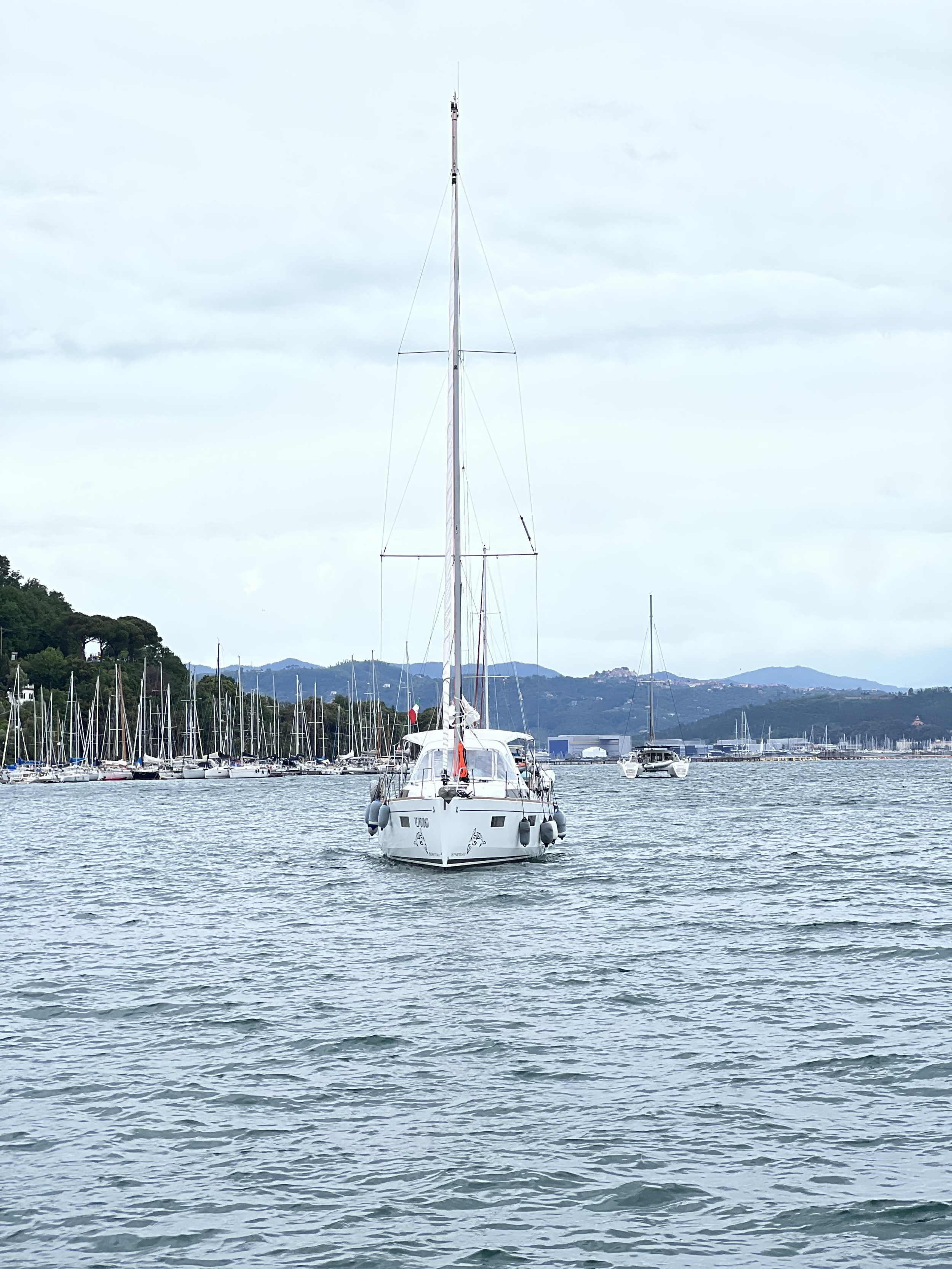 Oceanis 38.1 — photo 7