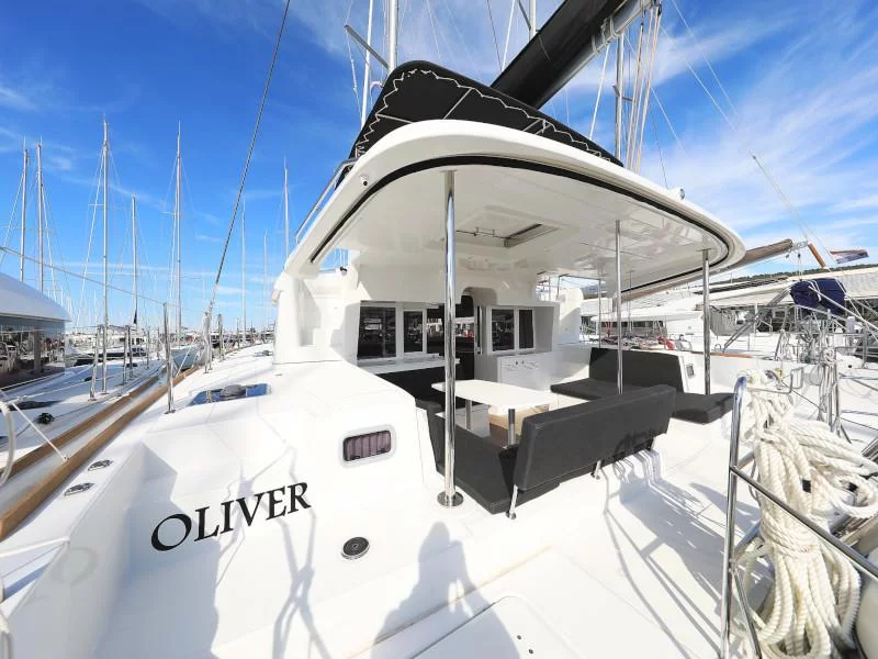 Lagoon 450 F (OLIVER)  - 48