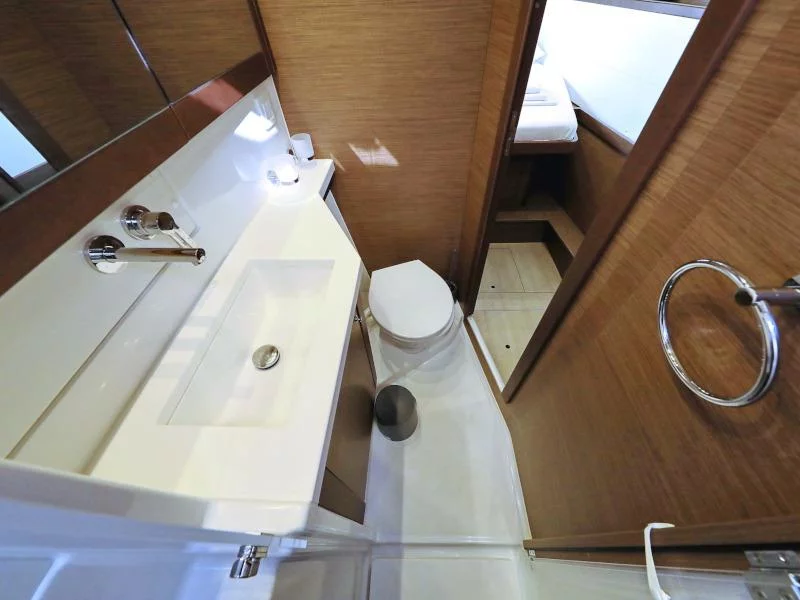 Lagoon 450 F (OLIVER)  - 65