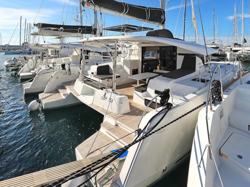 Lagoon 42 (SEA YA)  - 50