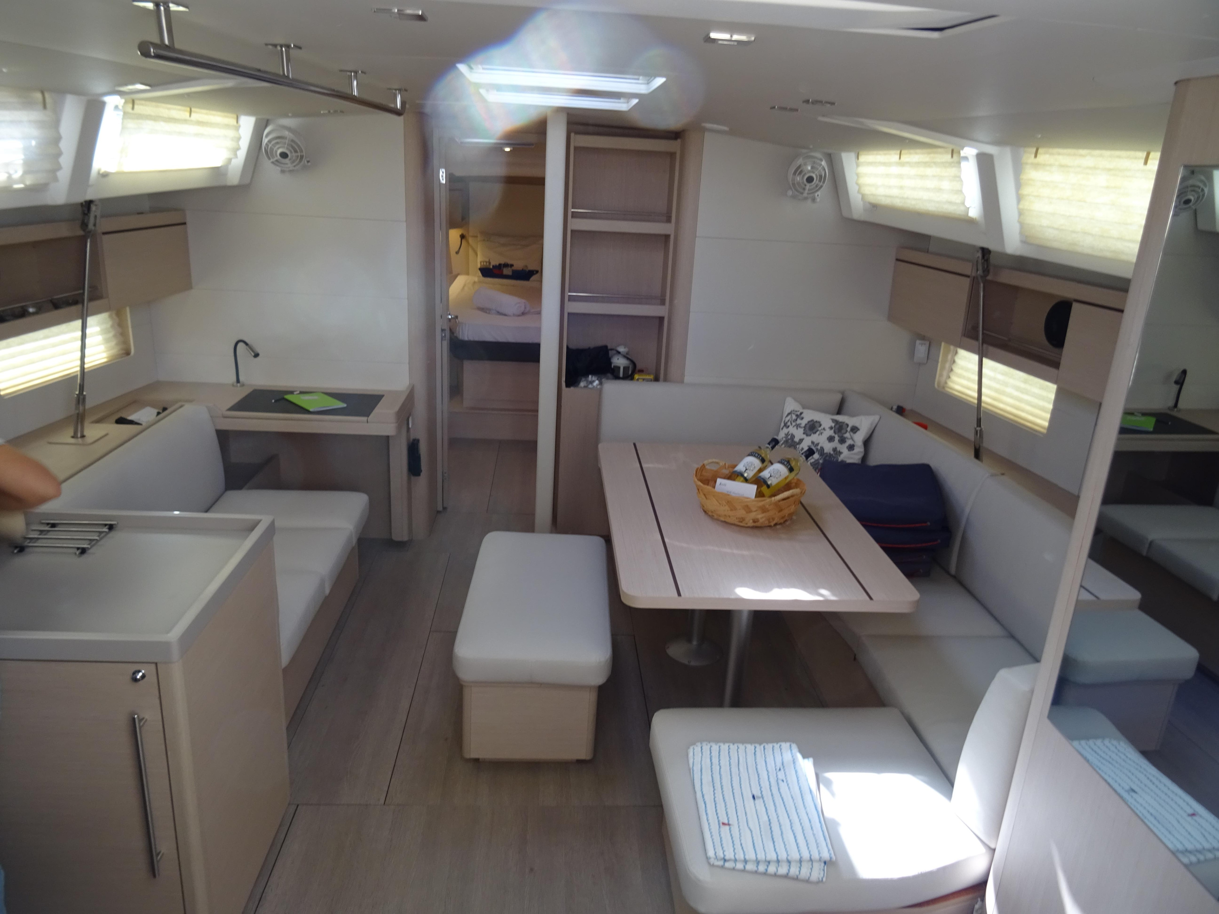 Photo #2 - Oceanis 46.1 (Gwennili/Owners Version) in Athen - 13108