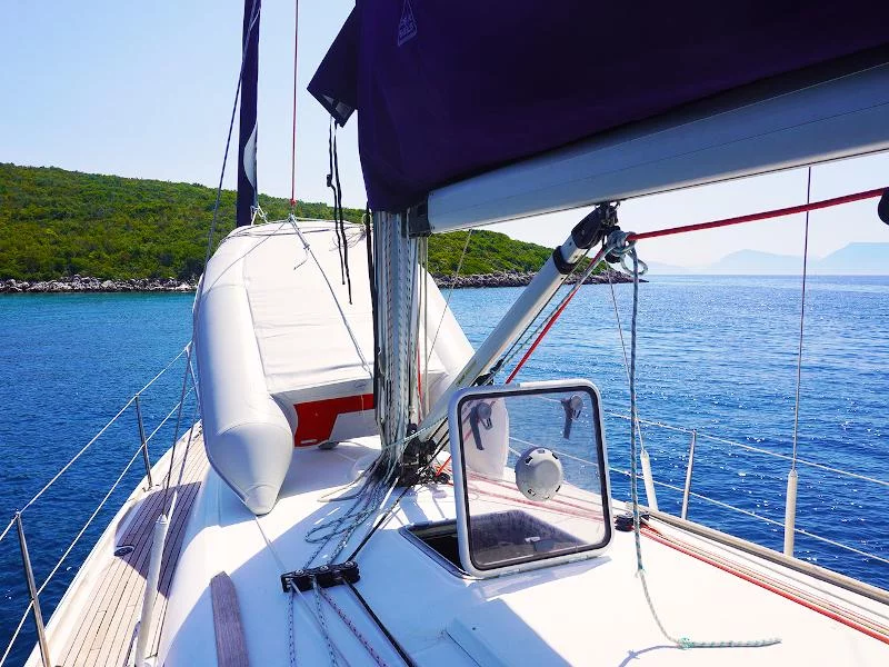 Sun Odyssey 39i (Bookie Too)  - 2