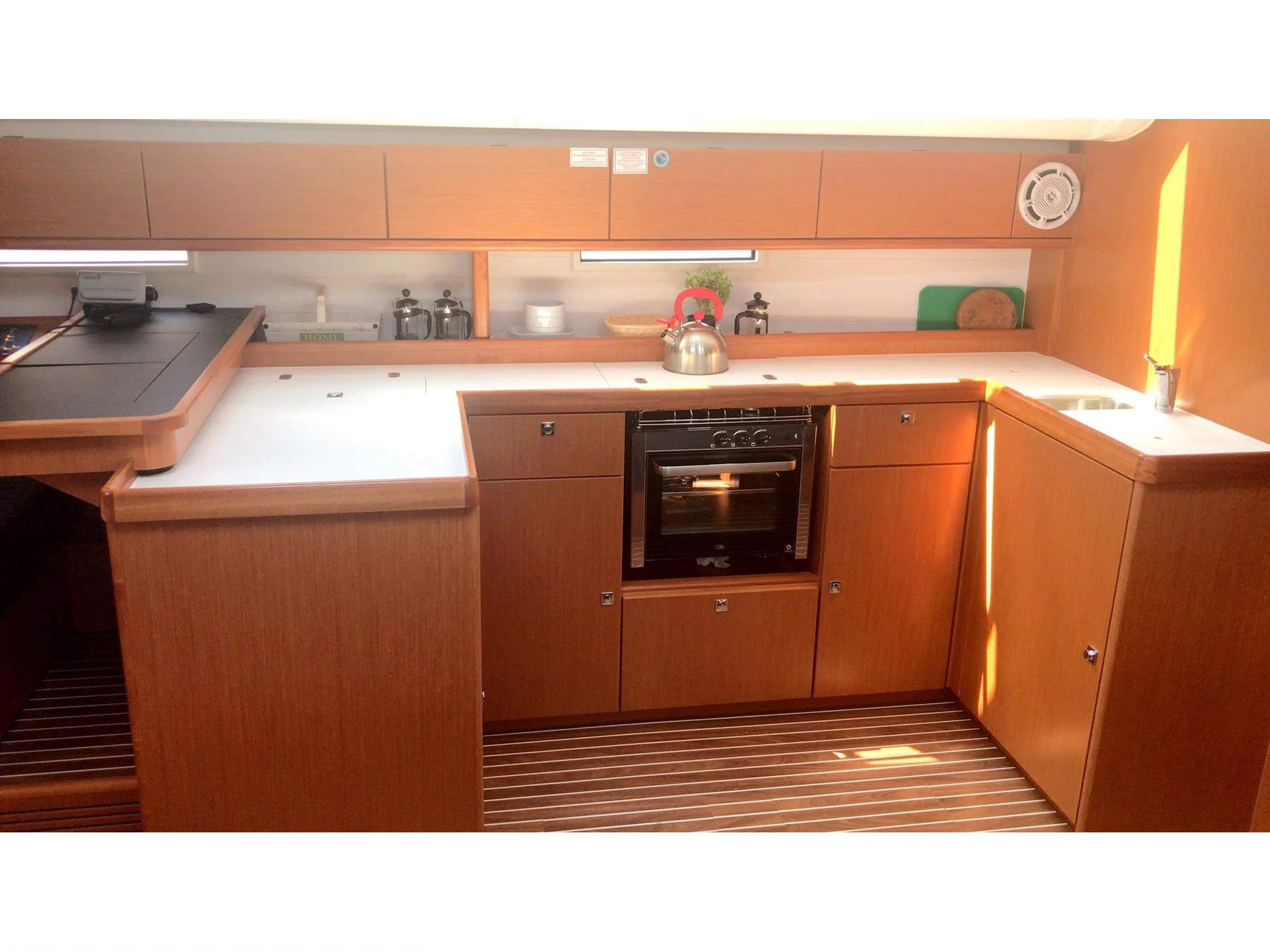 Bavaria Cruiser 51 (Leonidas IV) Interior image - 8