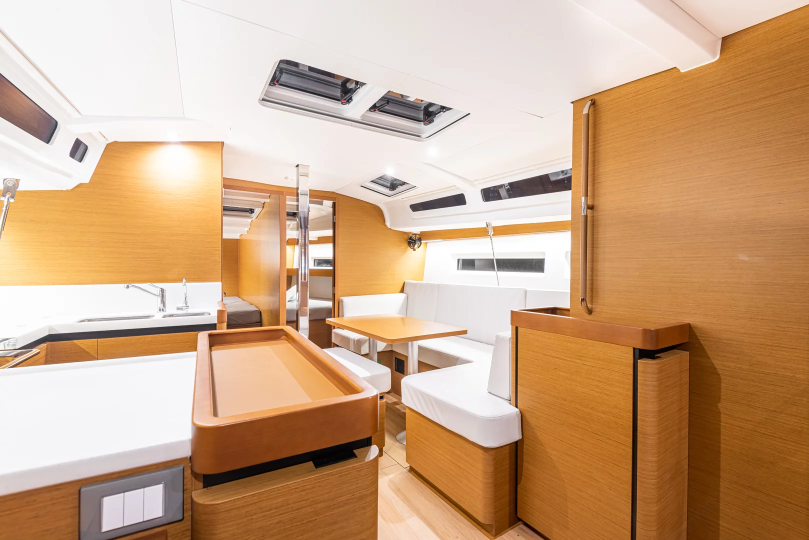 Sun Odyssey 440 (Soulmates)  - 22