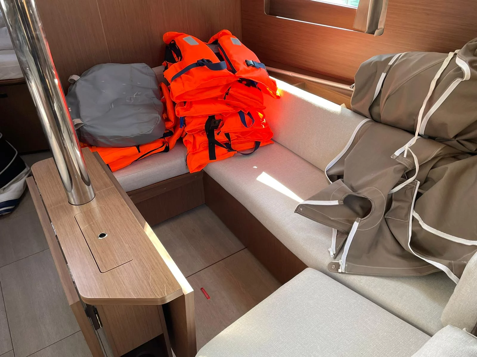 Oceanis 41.1 (RITA)  - 14
