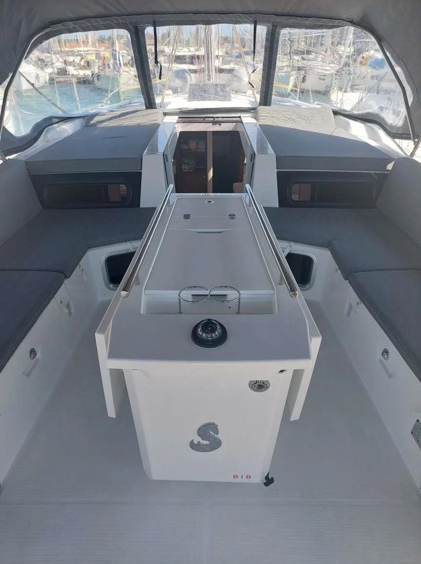 Oceanis 51.1/ 3 cabins - owner's version (Ifestion)  - 9