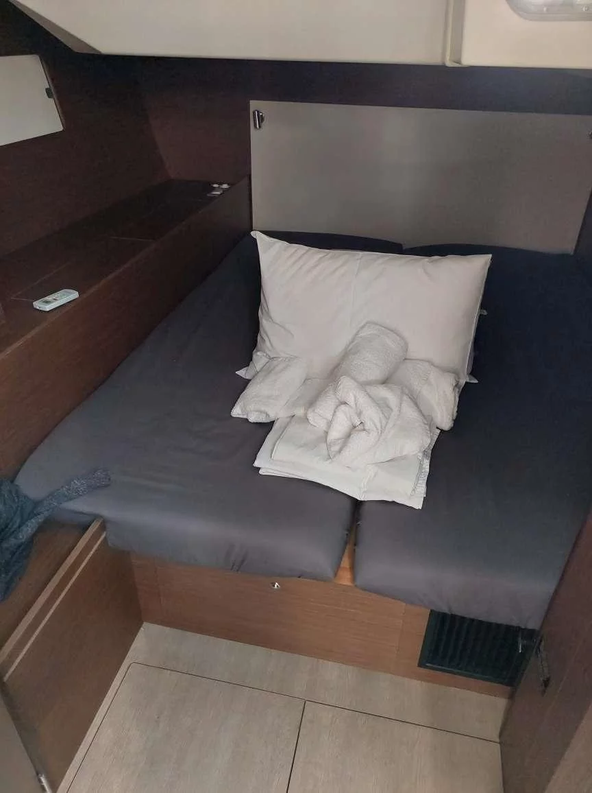 Oceanis 51.1/ 3 cabins - owner's version (Ifestion)  - 6
