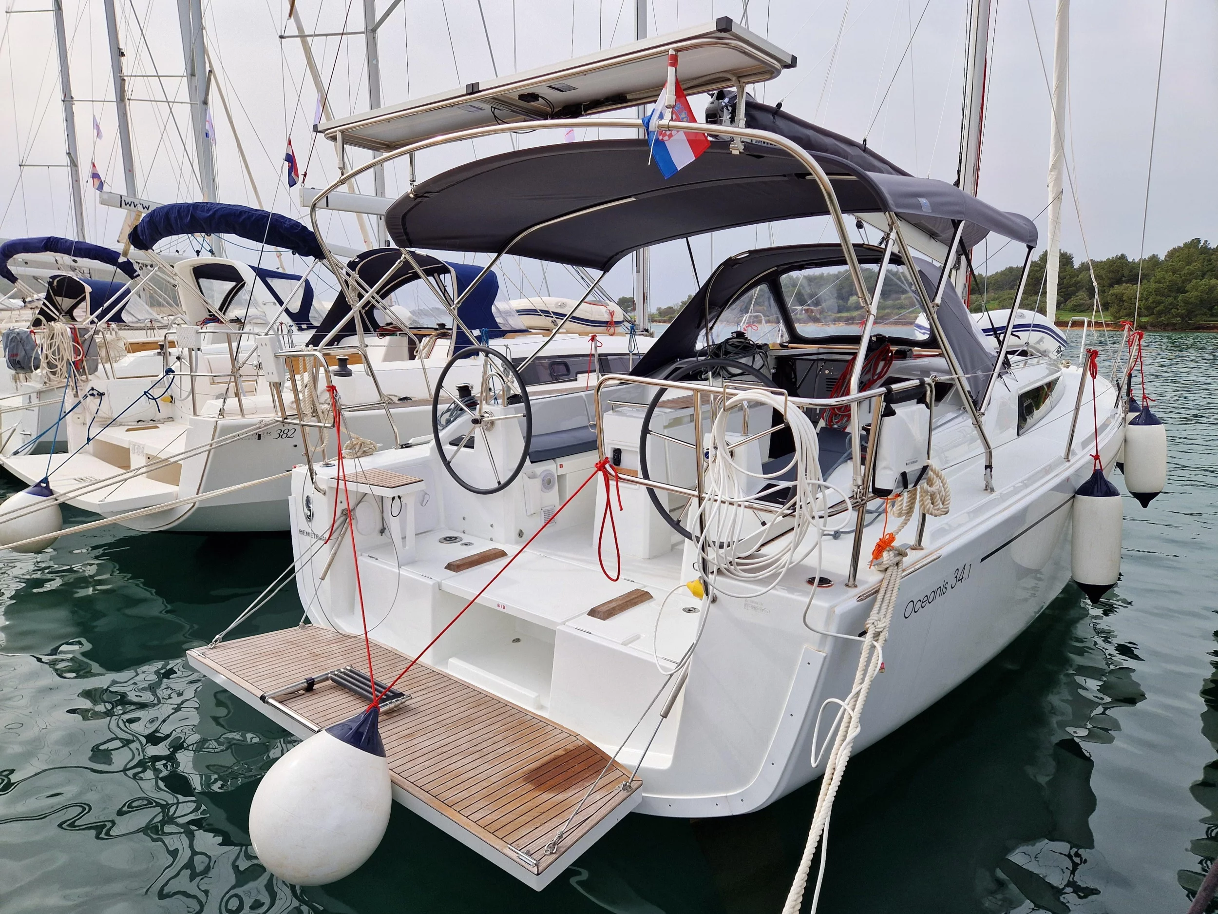 Oceanis 34.1 (Navicela)  - 16