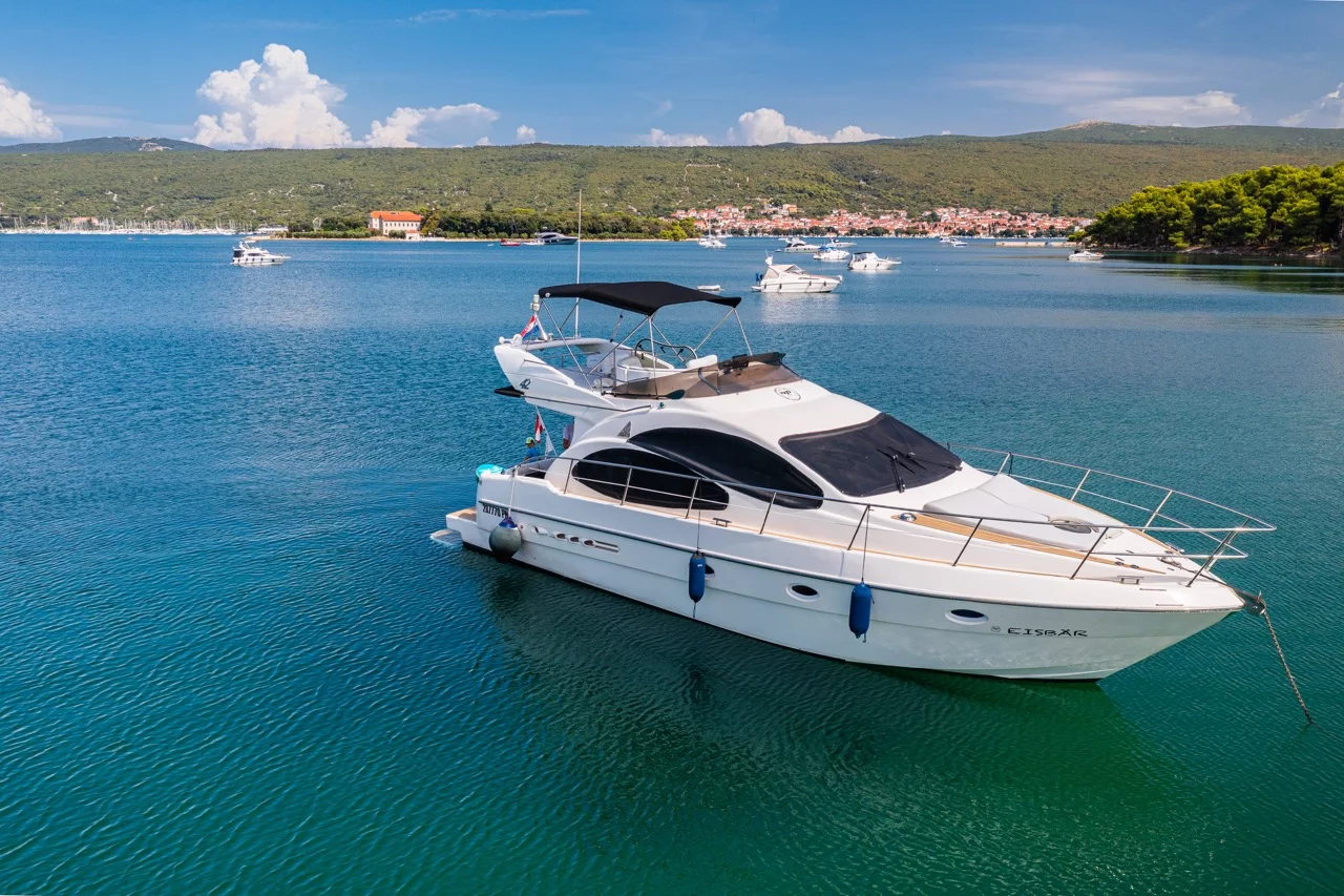 Azimut 42 (Eisbär)  - 14