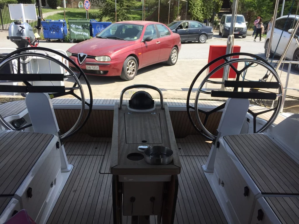 Bavaria 46 Cruiser (Renee)  - 9