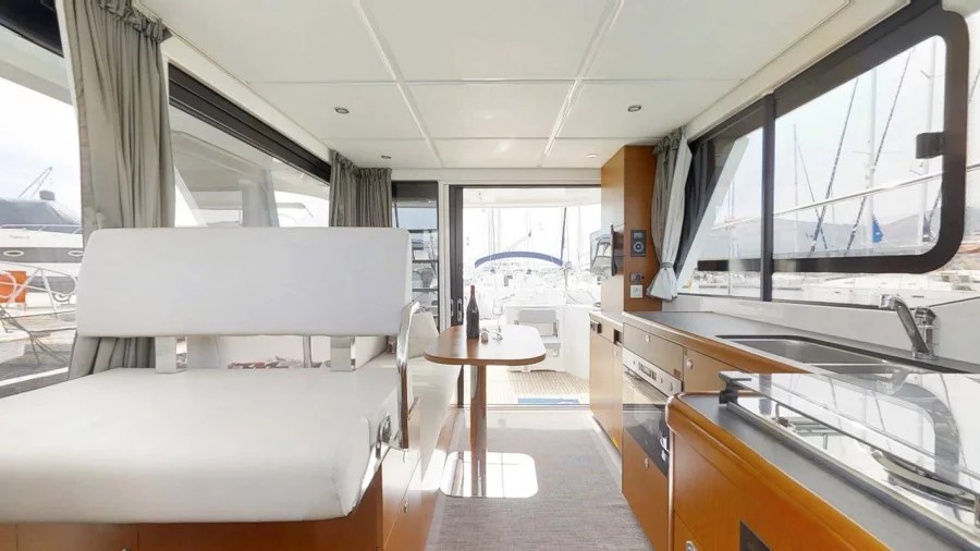 Beneteau Swift Trawler 30 (Odysseus)  - 3
