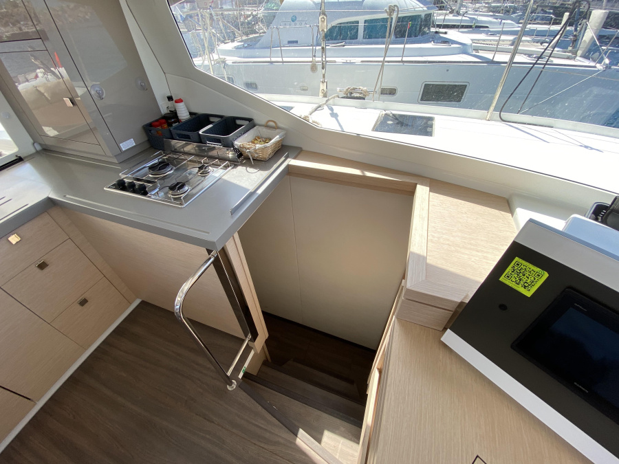 Lucia 40 — photo 37